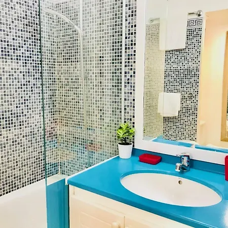 Zen Sea View In Front X2 Pools-ac-clim-wifi-free Parking Inside Apartment